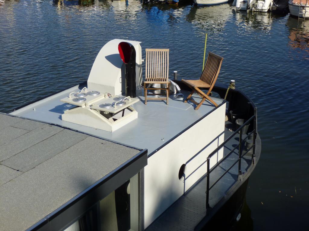 Hausboot Daenholm Hotel Stralsund Room photo